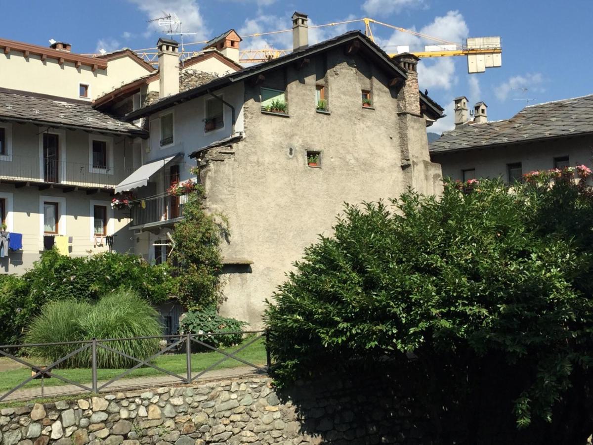 奥斯塔A Casa Di Gio公寓 外观 照片